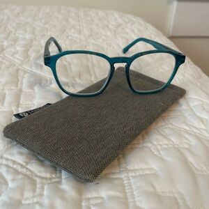 Peepers Off the Grid 2.5 readers